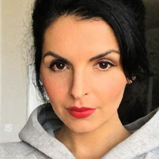 Carola